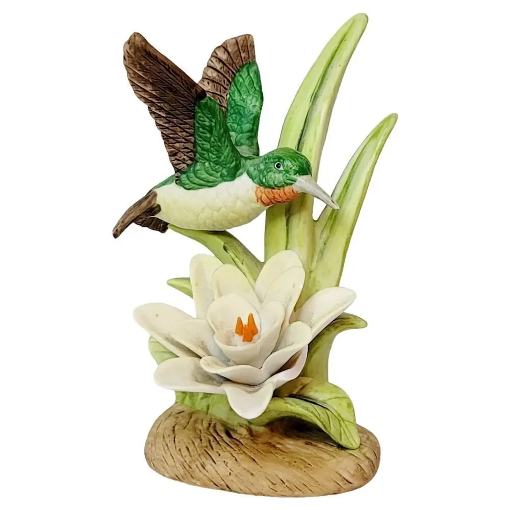 Royal Heritage Birds‎ in Flight Collection Flight to Spring Hummingbird Figurine
